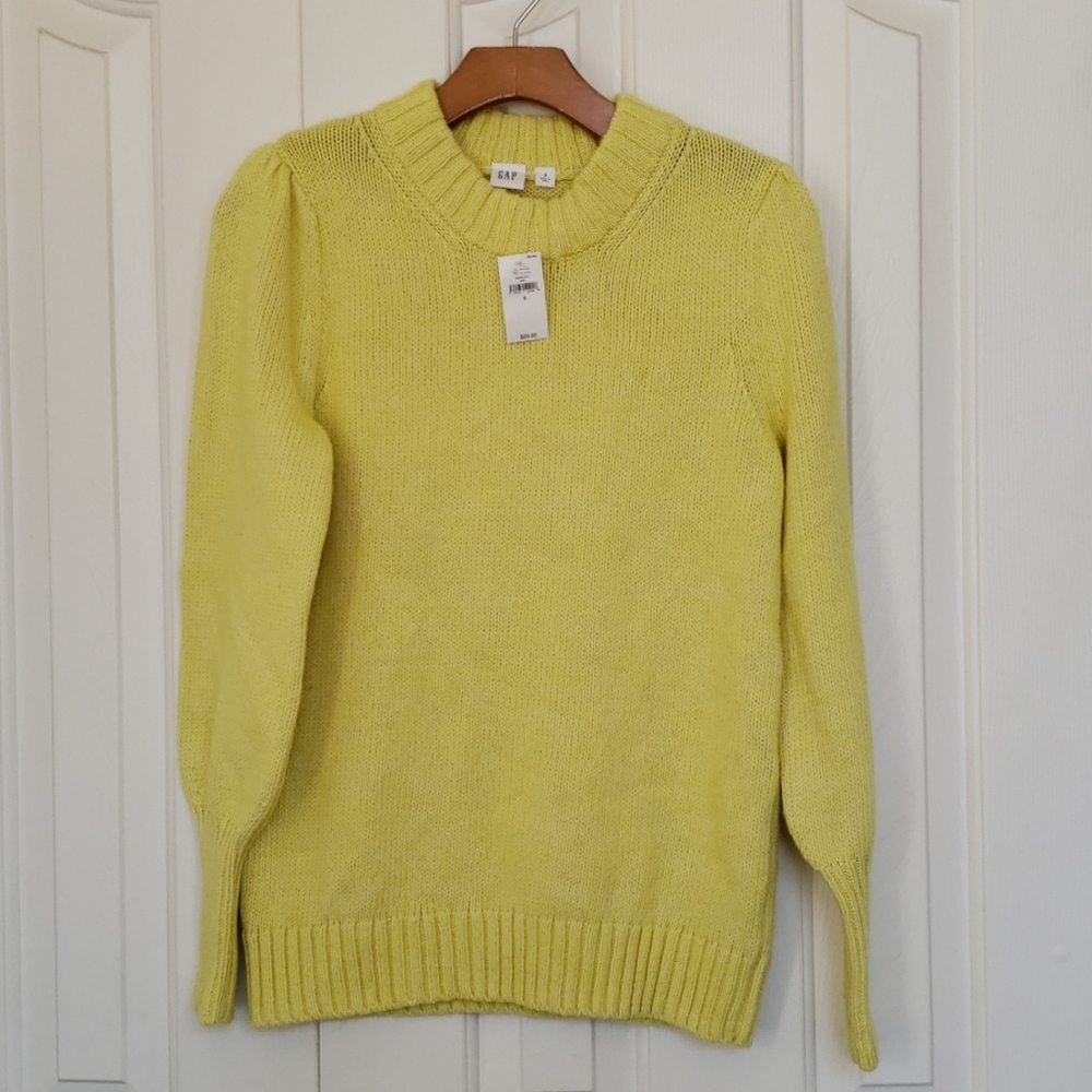 NWT GAP Puff Sleeve Crewneck Sweater